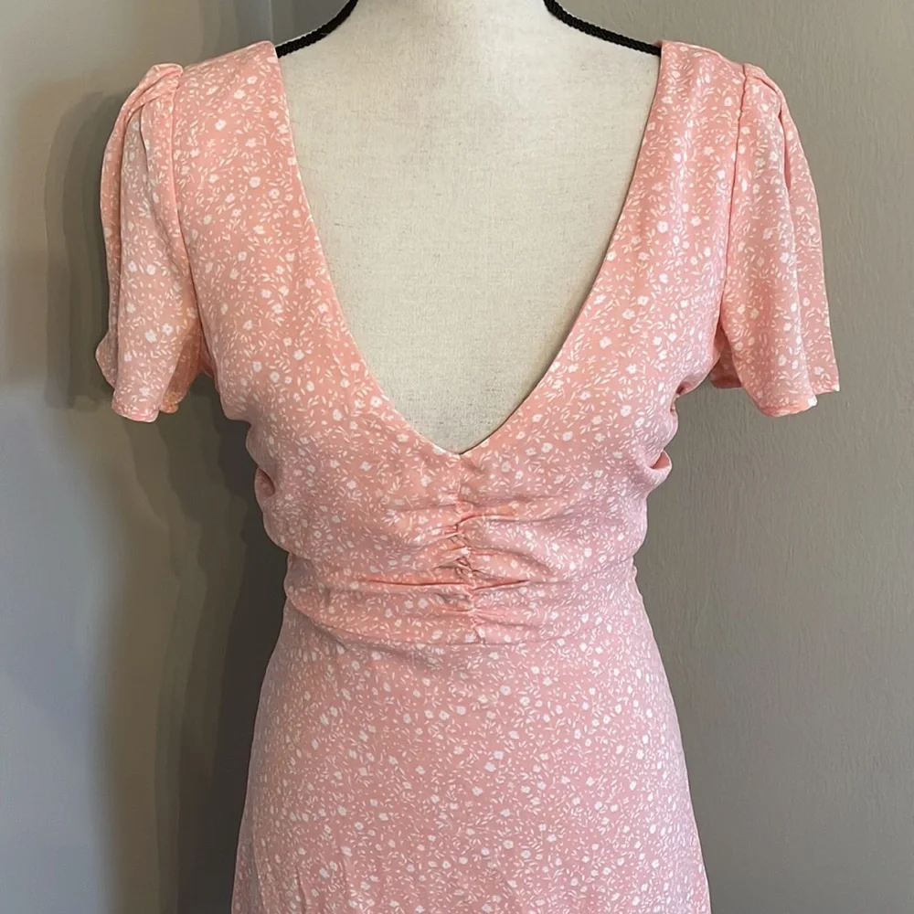 Forever 21 romantic dress NWOT - Picture 3 of 9
